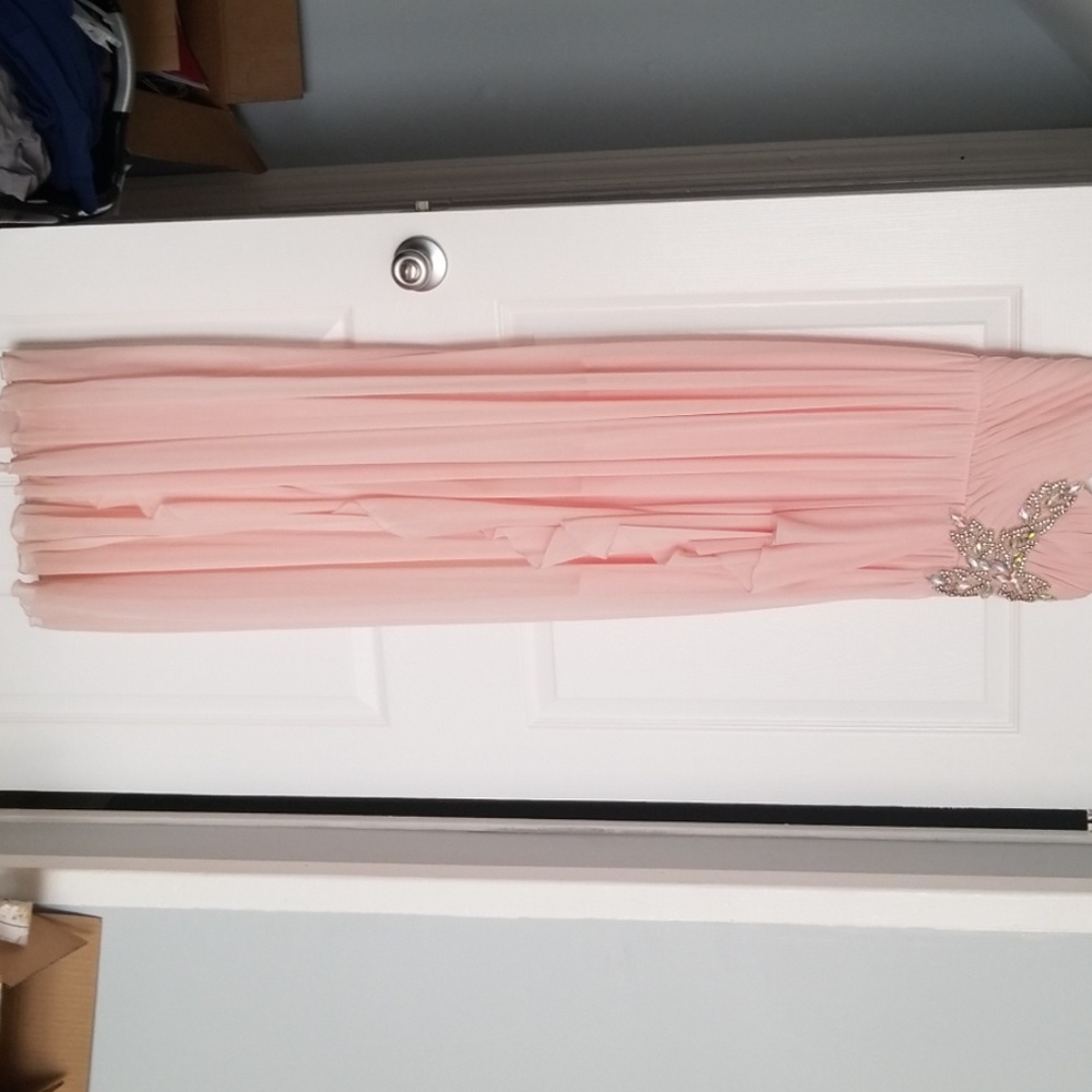Pretty In Pink Prom Dress - Picture 4 of 8